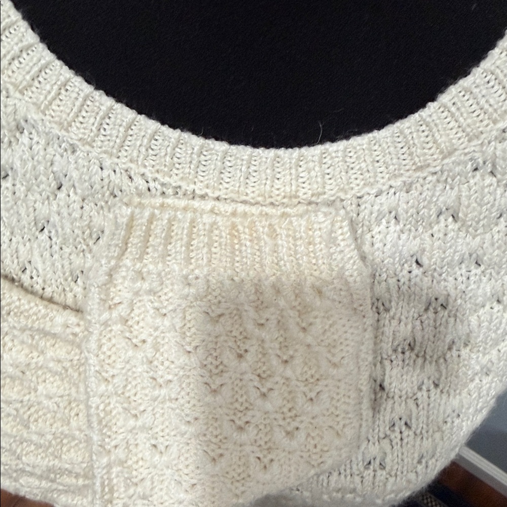 Anthropologie * Field Flower Cream Sweater * Wool & Mohair * Size Medium - Picture 6 of 12